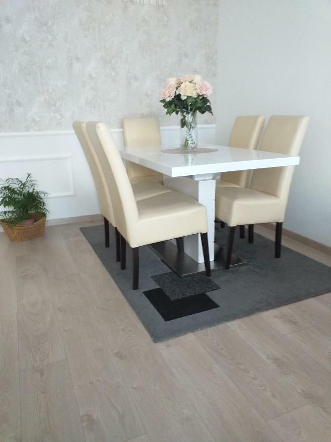 Apartman Jurilj マカルスカ エクステリア 写真
